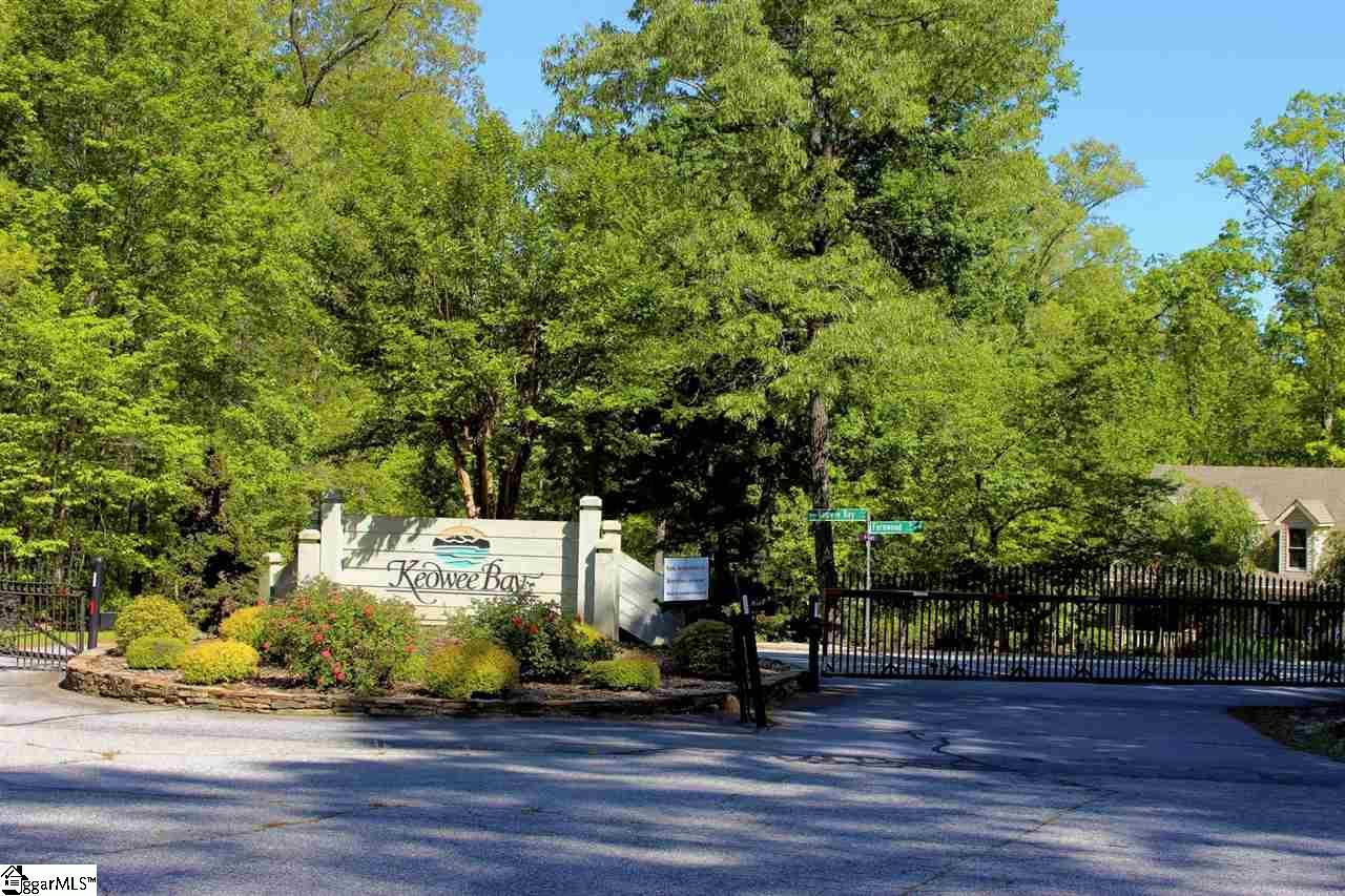 84 Keowee Bay Circle - Photo 1