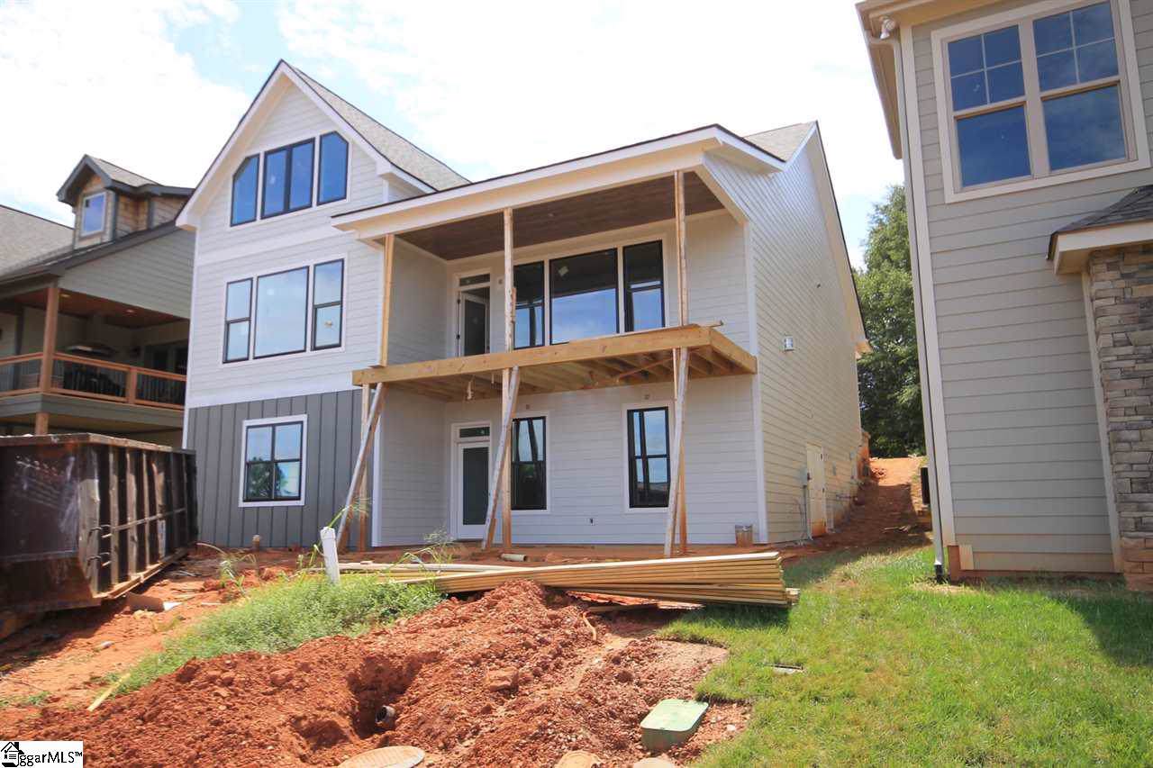 718 Kings Hill Street - Photo 1