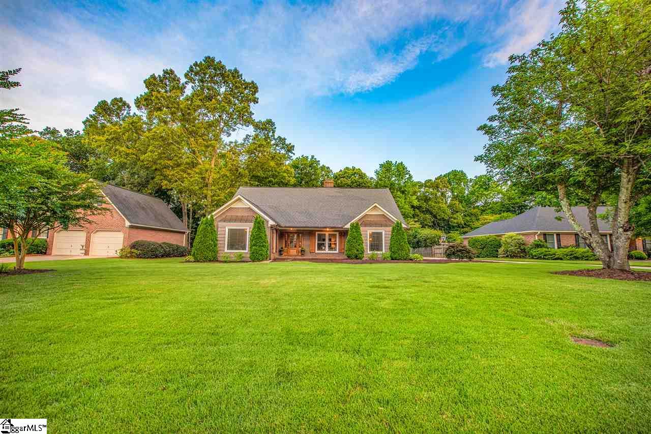 106 Summerplace Drive - Photo 1