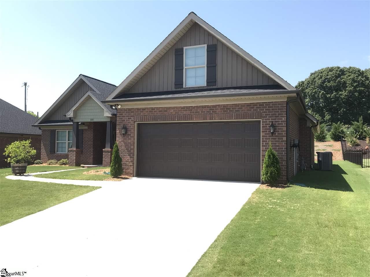 105 Pleasant Meadow Court - Photo 1