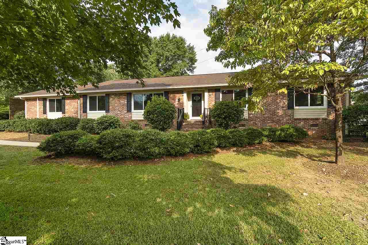 117 Holgate Drive - Photo 1 117 Holgate Drive - Photo 1