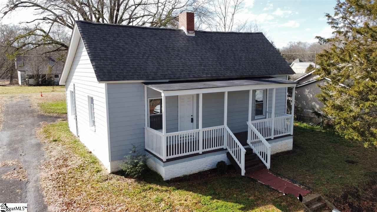 442 Buncombe Street - Photo 1
