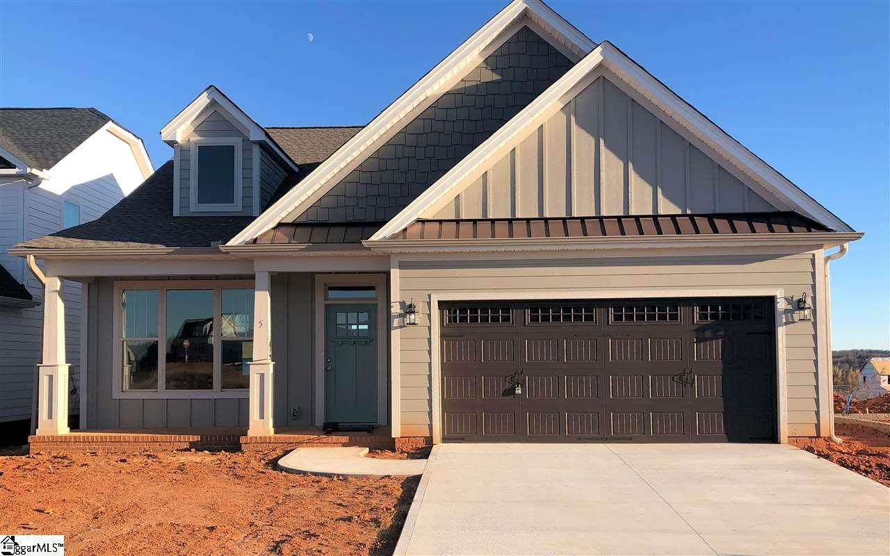 5 Leander Drive - Photo 1