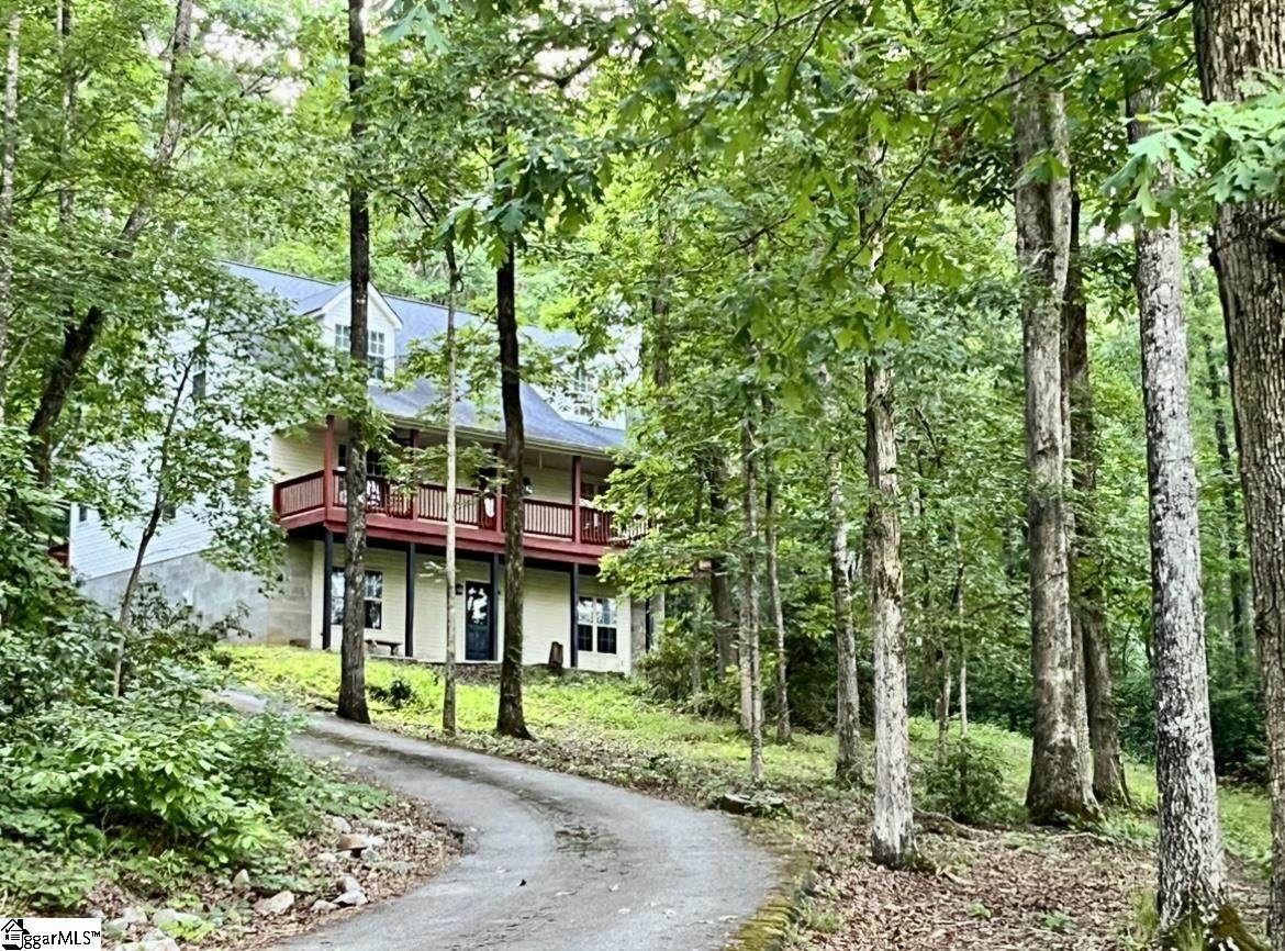 202 Hunters Ridge - Photo 1