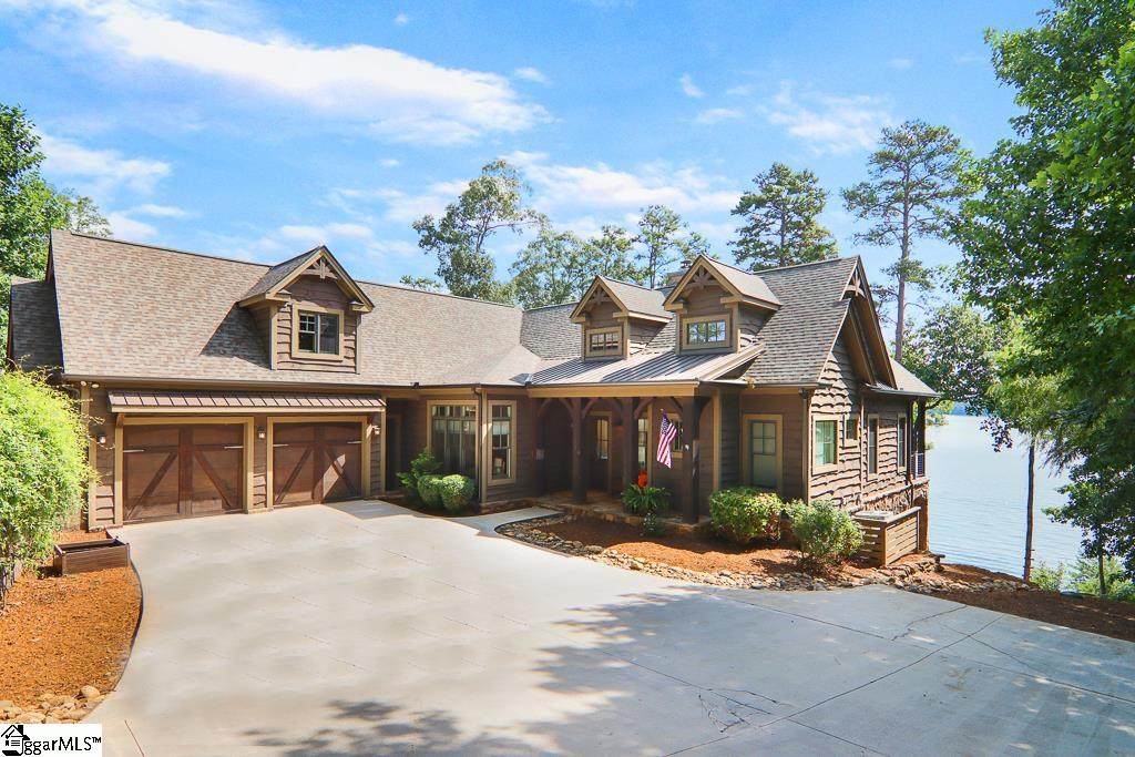 319 Greentree Court - Photo 1