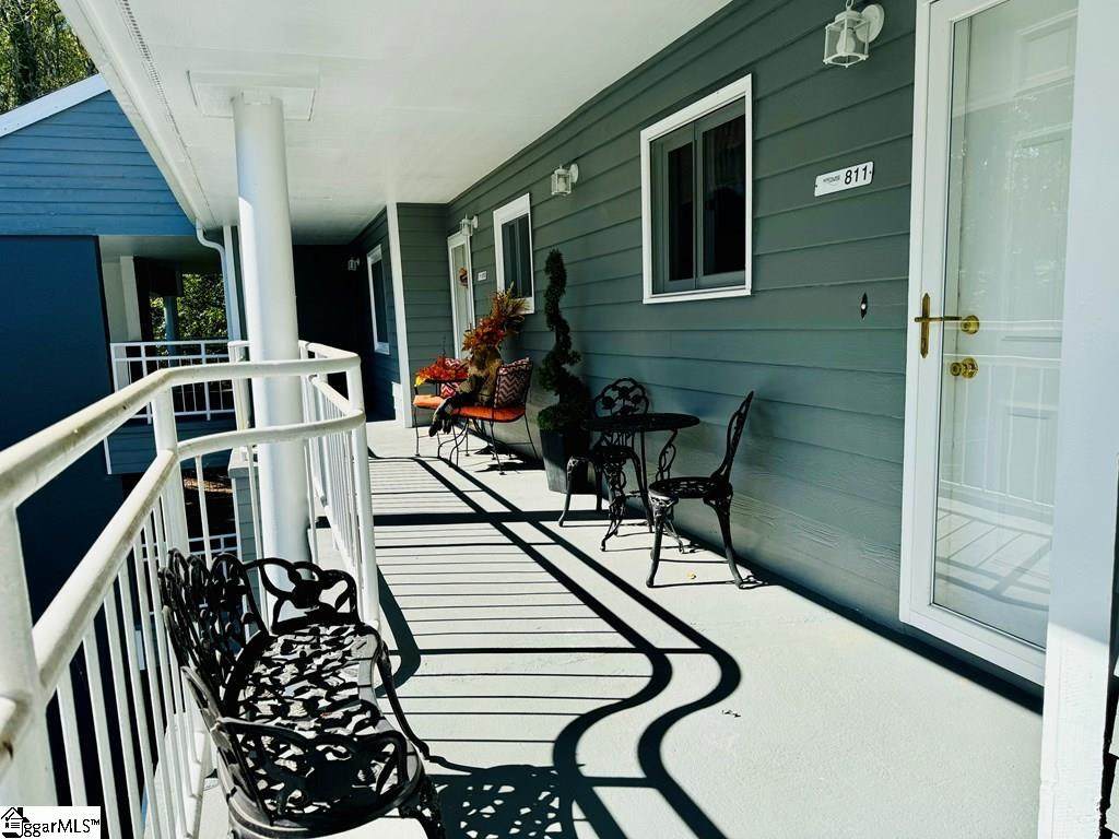 811 Northlake Drive - Photo 1