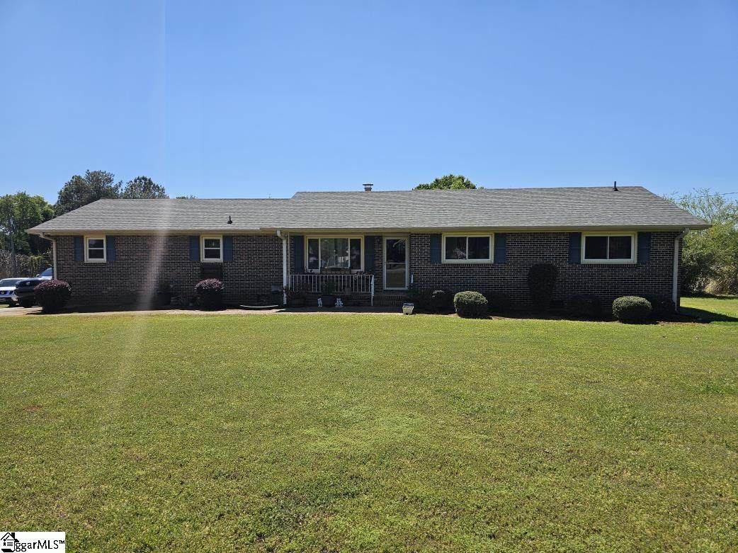 103 Princess Avenue - Photo 1