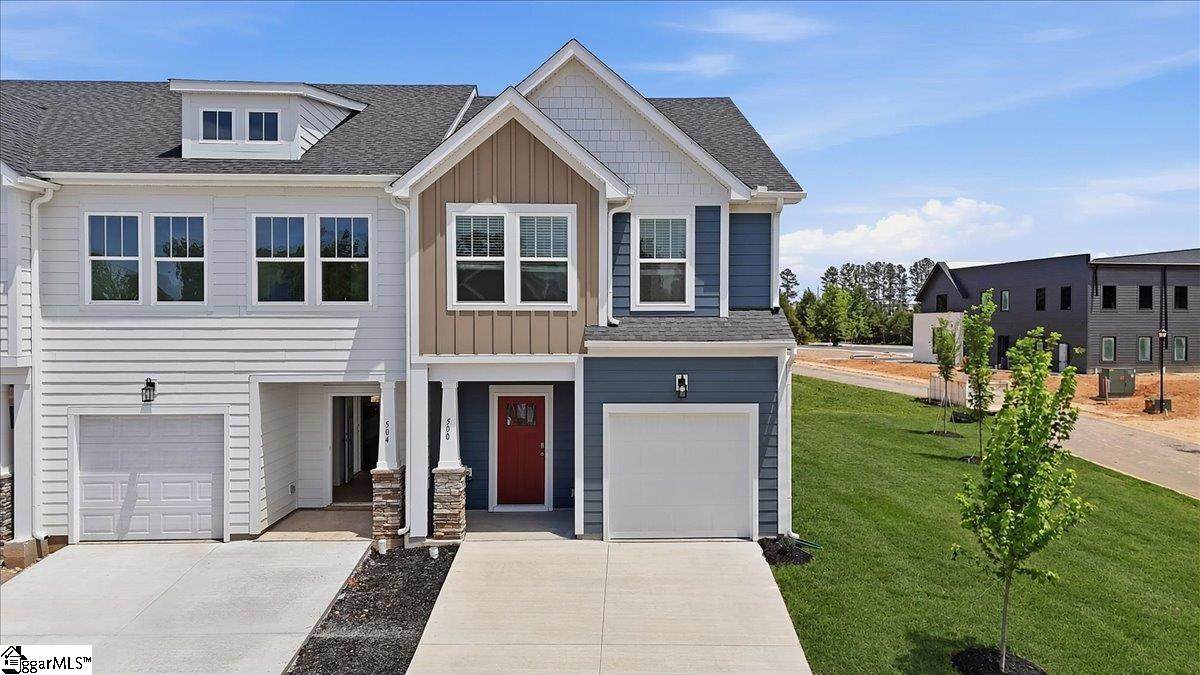 500 Round Rock Way - Photo 1
