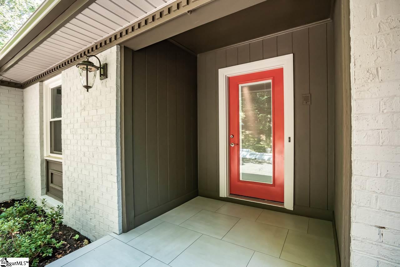 309 Lake Circle Drive - Photo 1