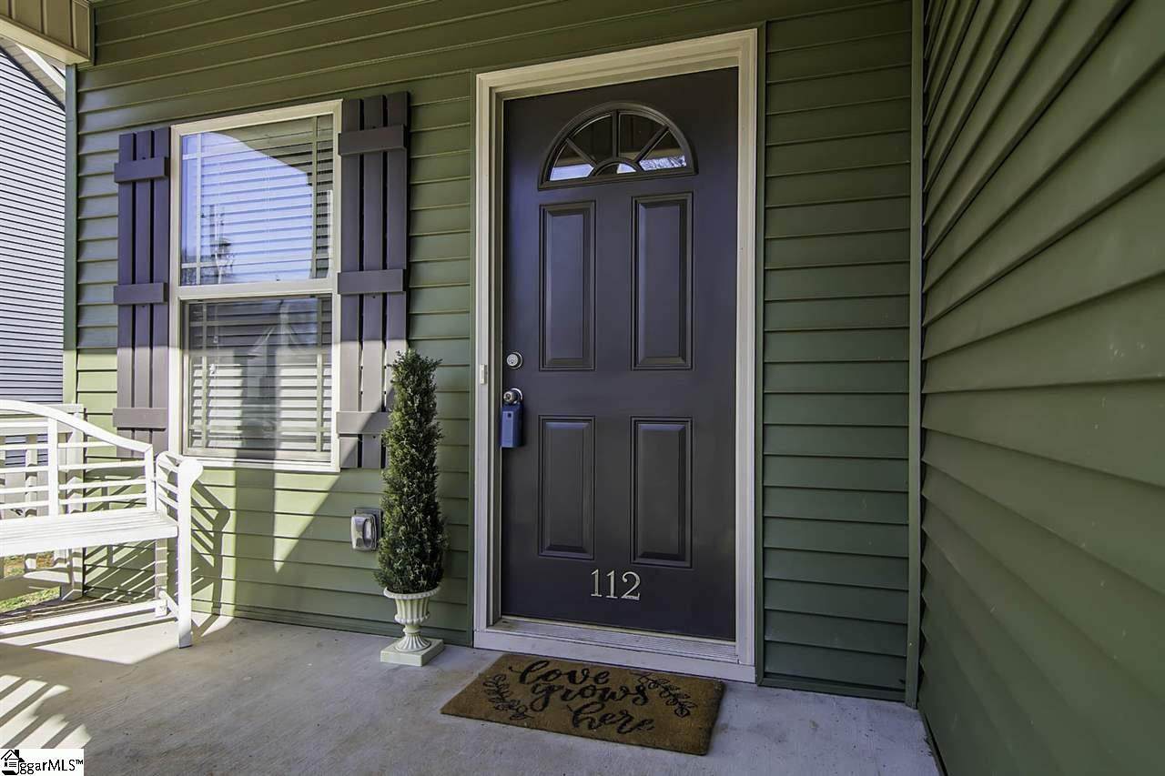 112 3RD Avenue - Photo 1