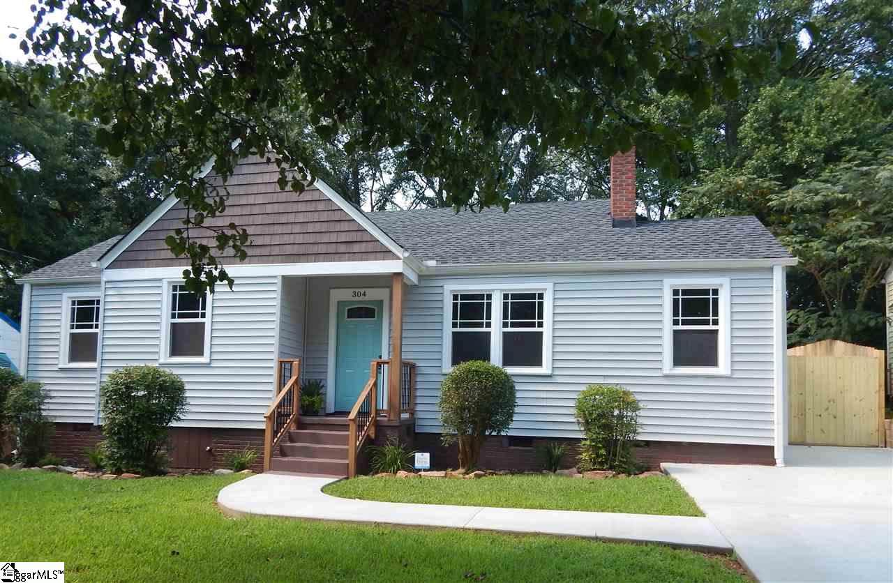 304 Potomac Avenue - Photo 1