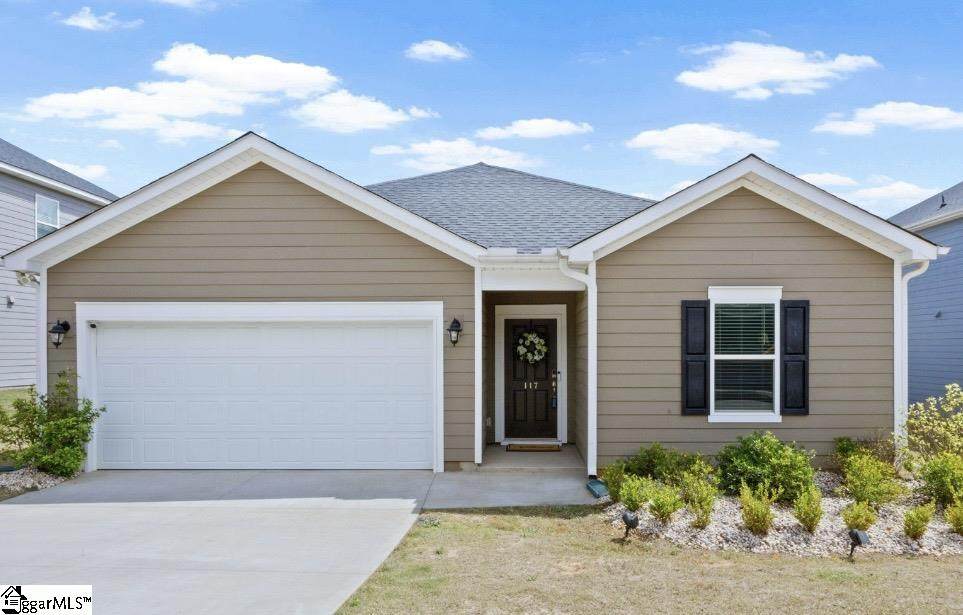 117 Hazelcroft Drive - Photo 1