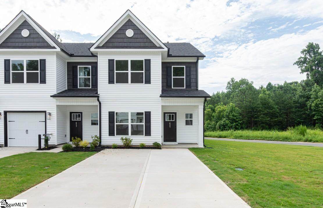 625 Farcroft Trail - Photo 1