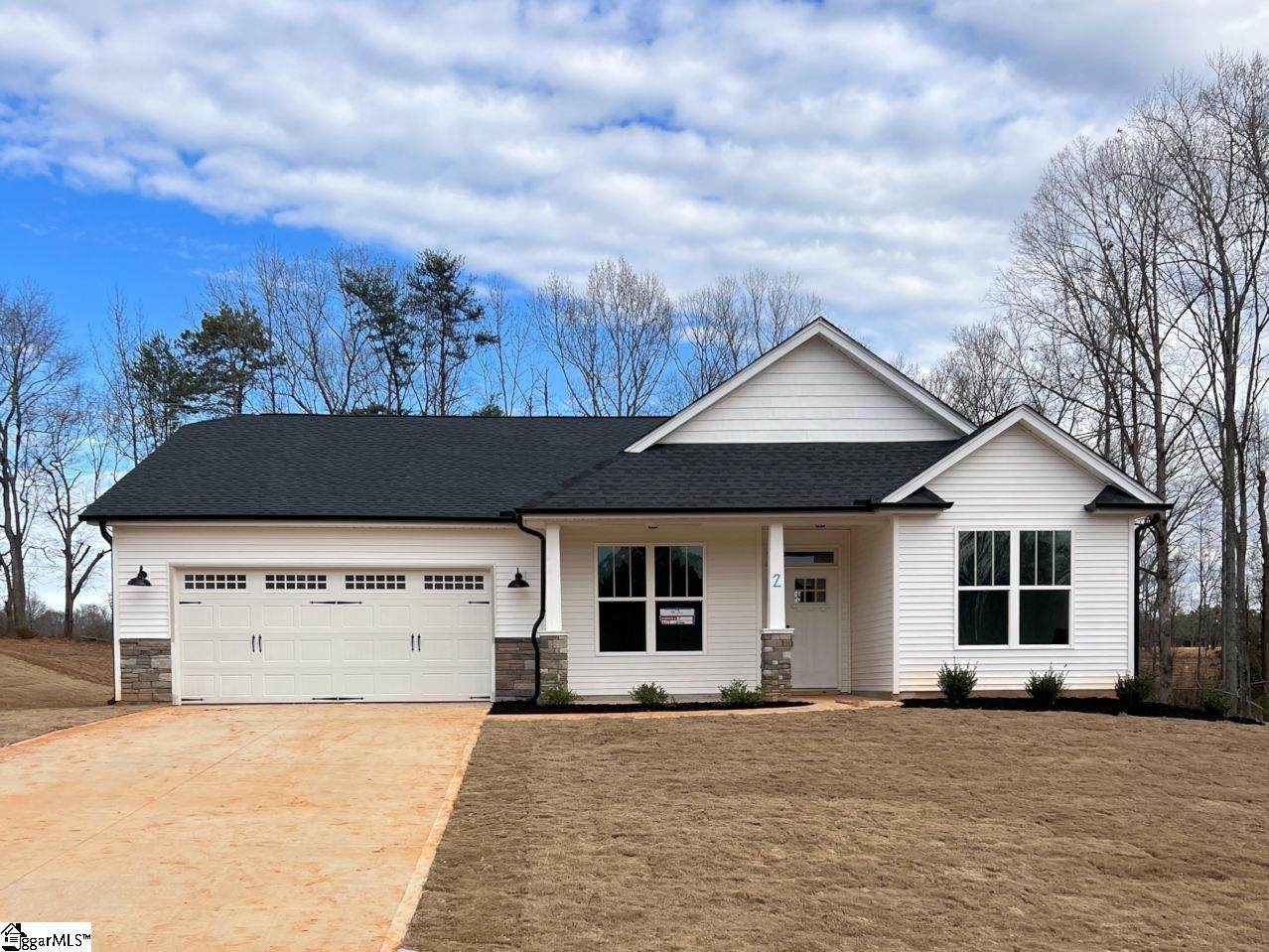 609 Circinae Road - Photo 1
