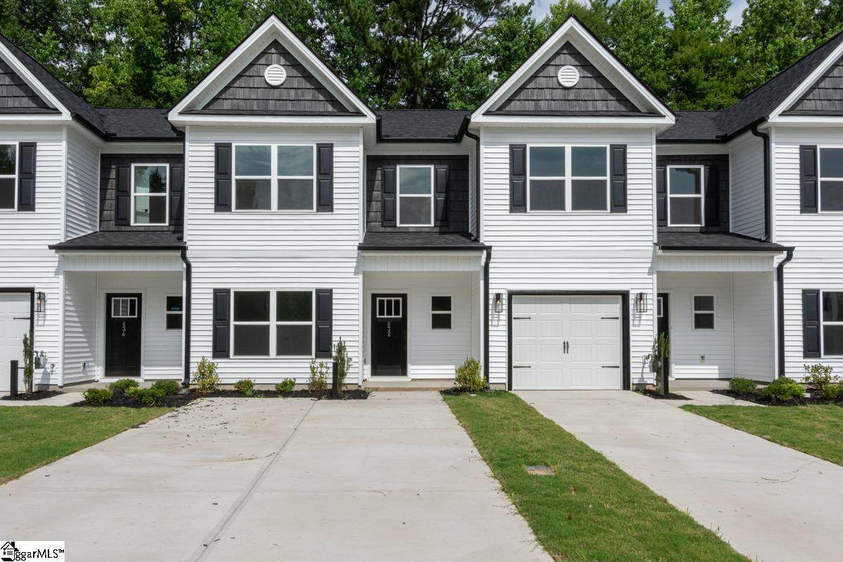 632 Farcroft Trail - Photo 1