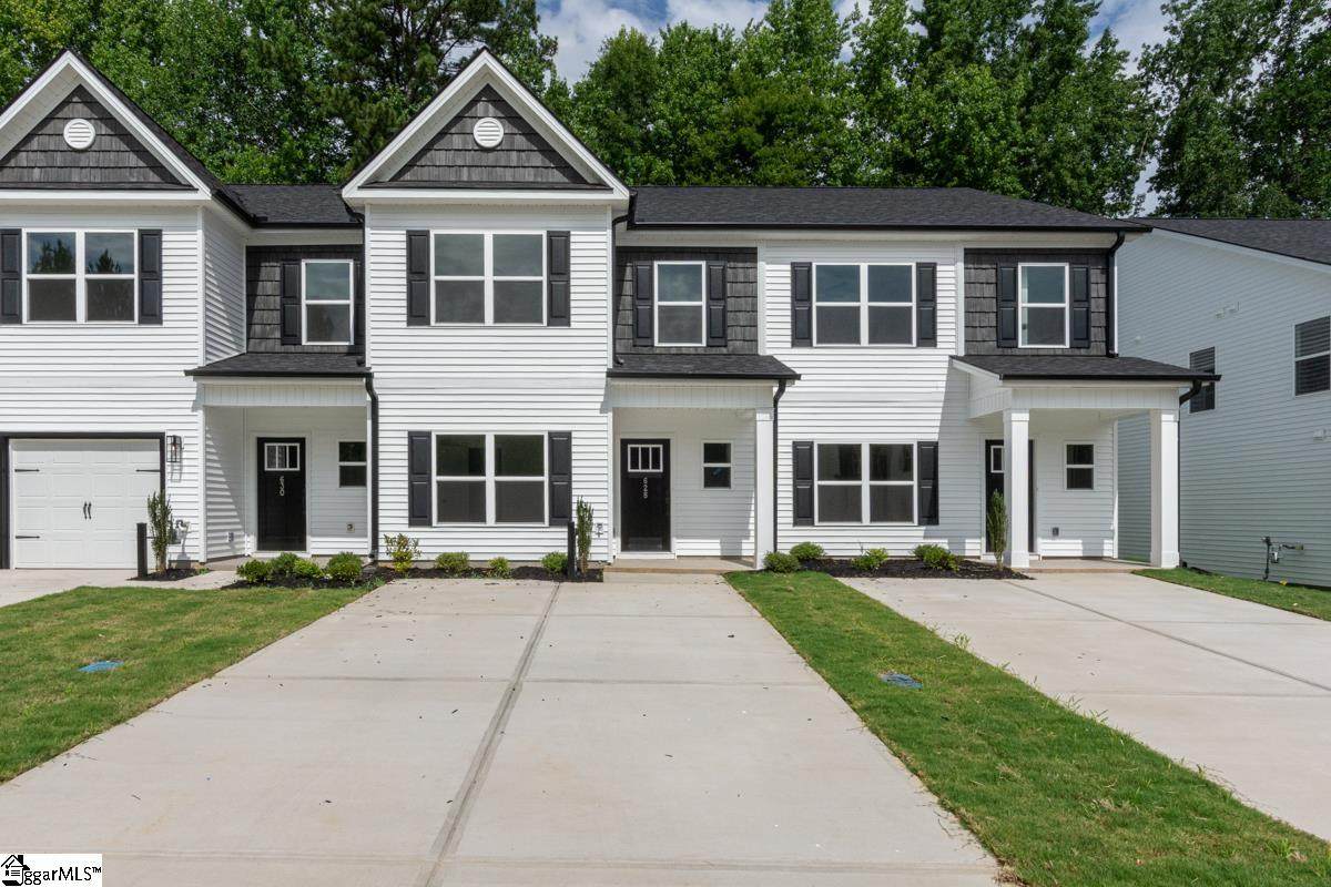 628 Farcroft Trail - Photo 1