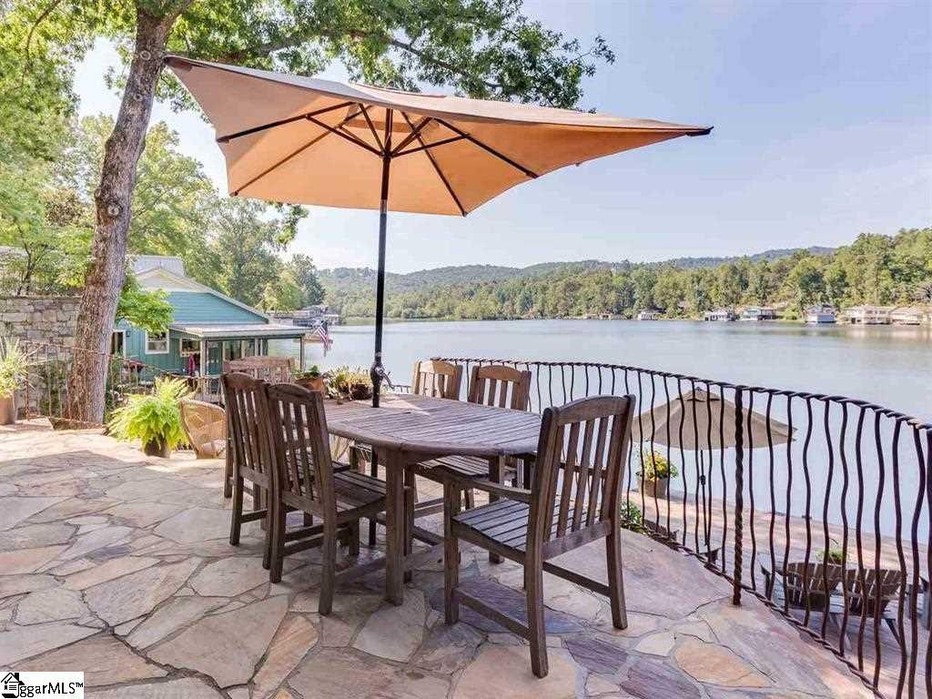 1196 Lakeshore Drive - Photo 1