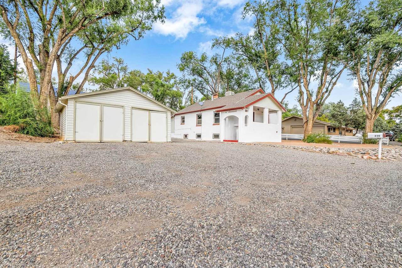 230 Walnut Avenue - Photo 1