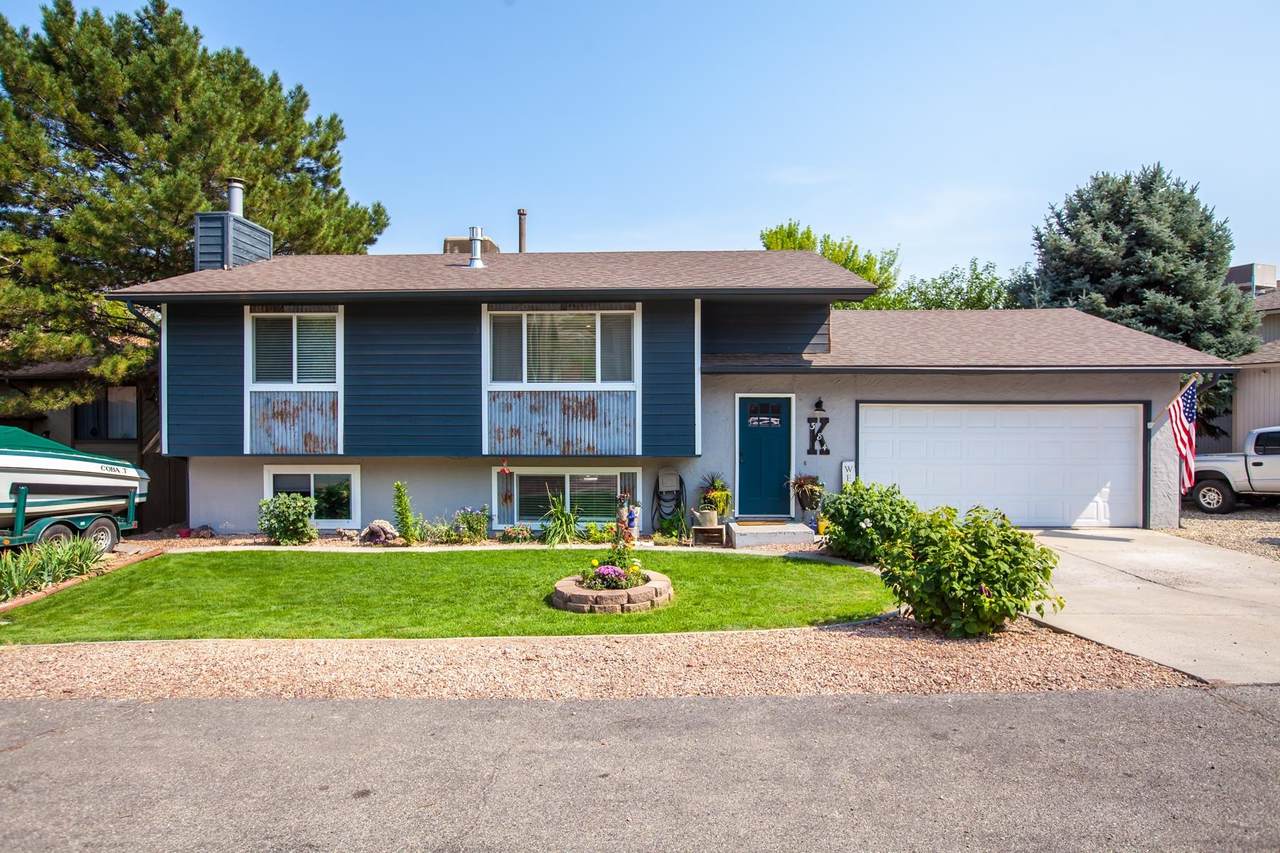 384 Hill View Drive - Photo 1