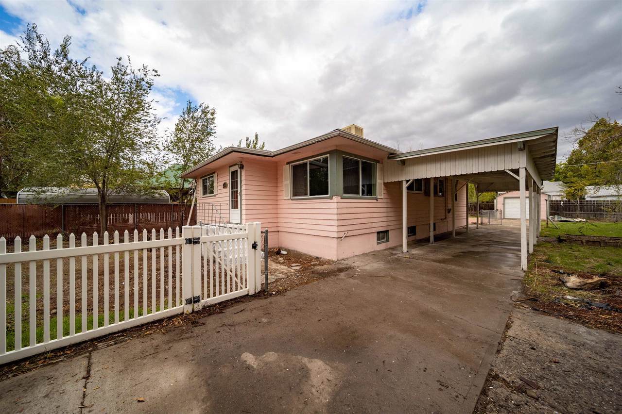 320 4th Street - Photo 1