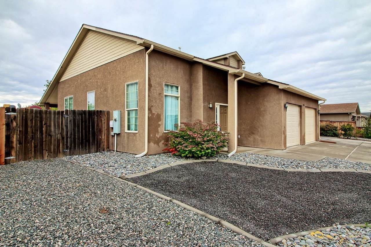 2997 Debra Street - Photo 1