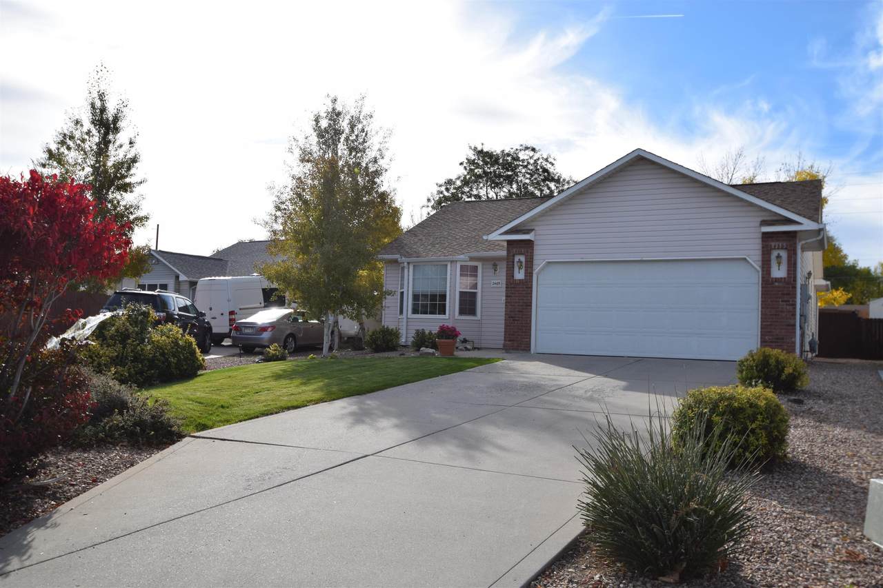 2469 Springside Court - Photo 1