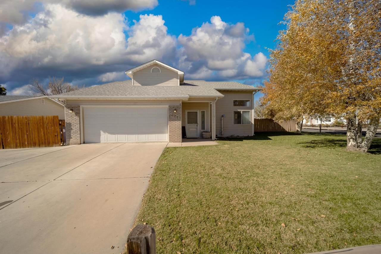 471 Tanner Street - Photo 1
