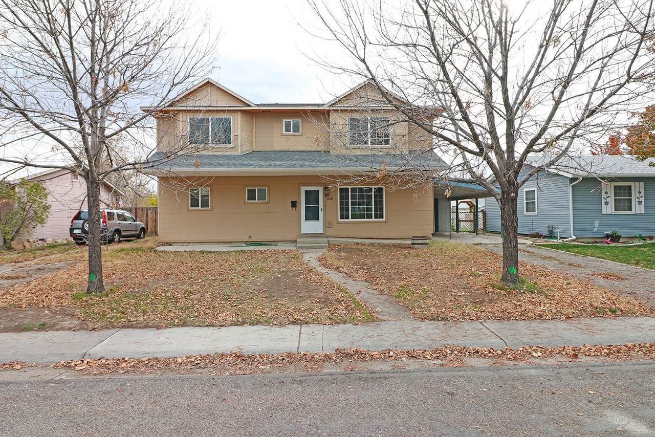2535 Hall Avenue - Photo 1
