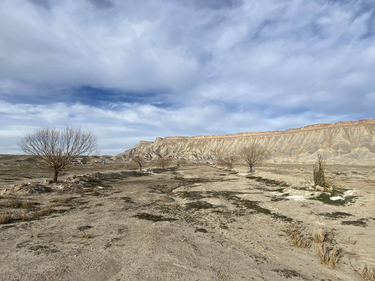 760 33 Road - Photo 1