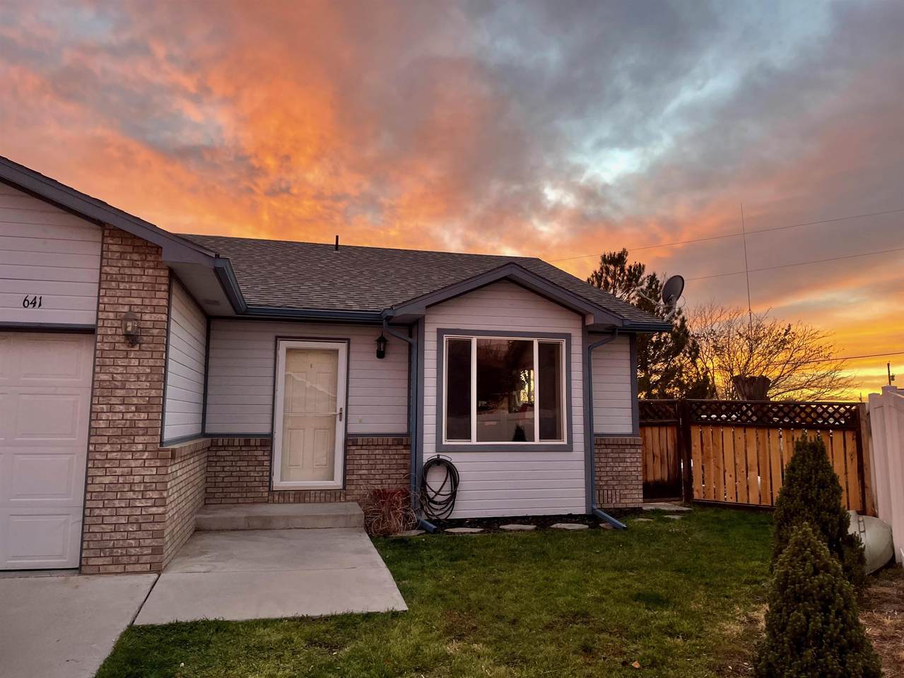 641 Colony Road - Photo 1