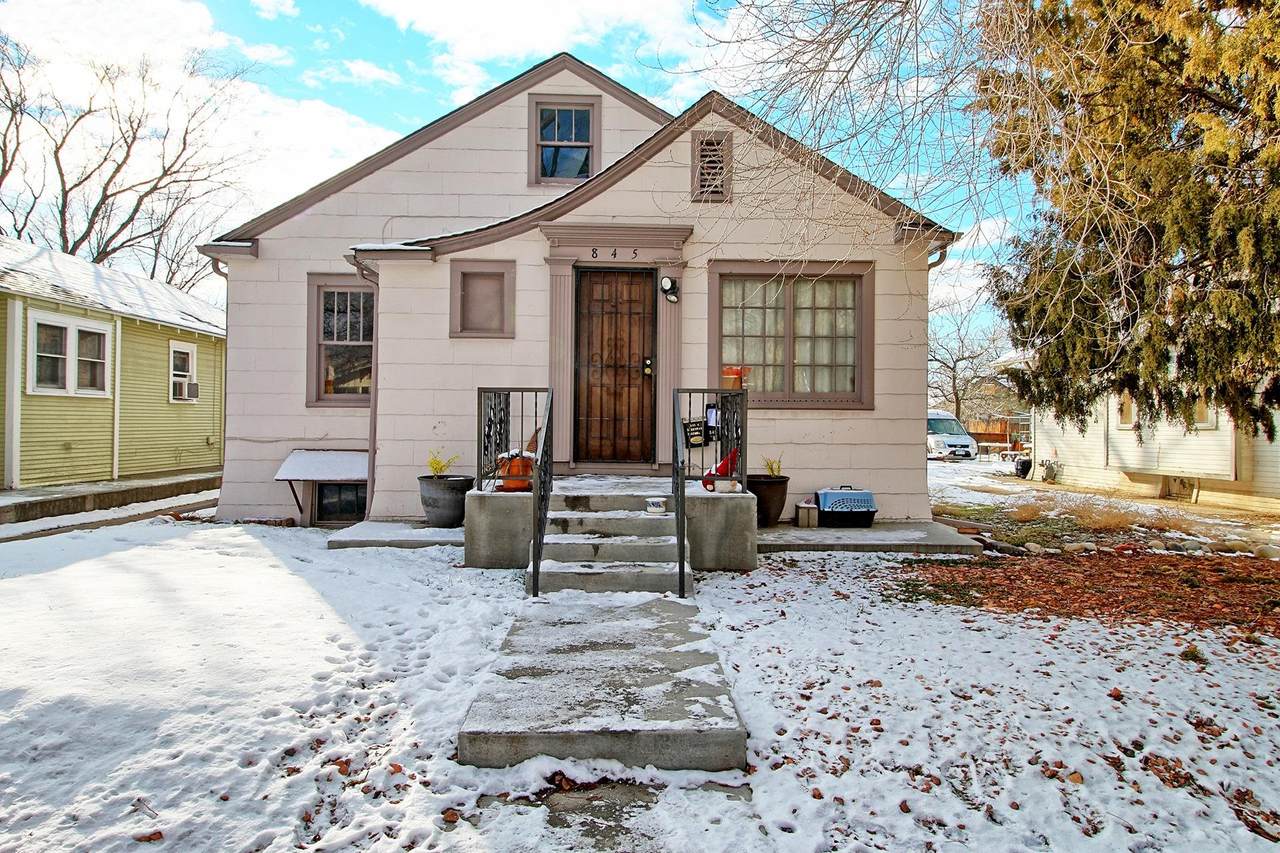 845 Teller Avenue - Photo 1