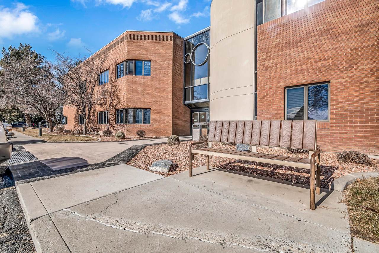 2530 8th Street - Photo 1