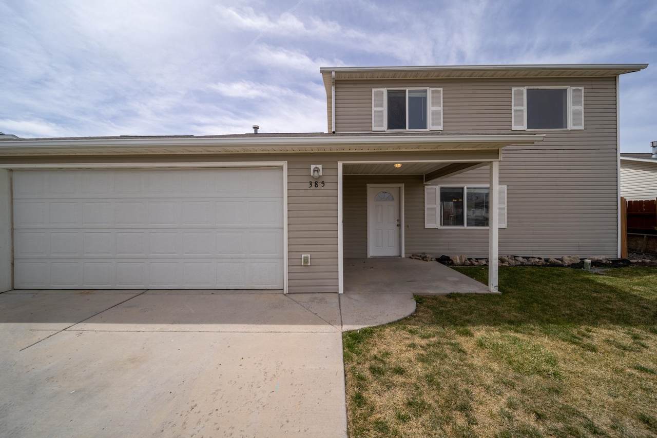 385 Summer Glen Drive - Photo 1