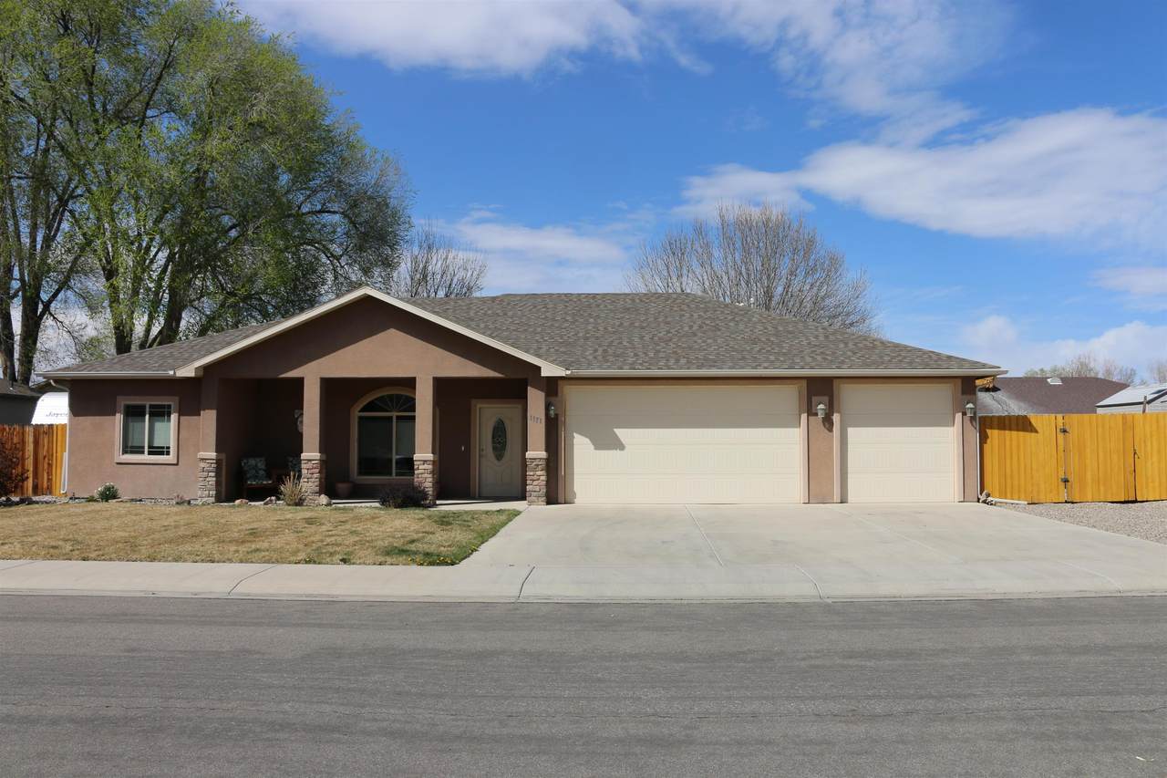 1171 Richwood Avenue - Photo 1