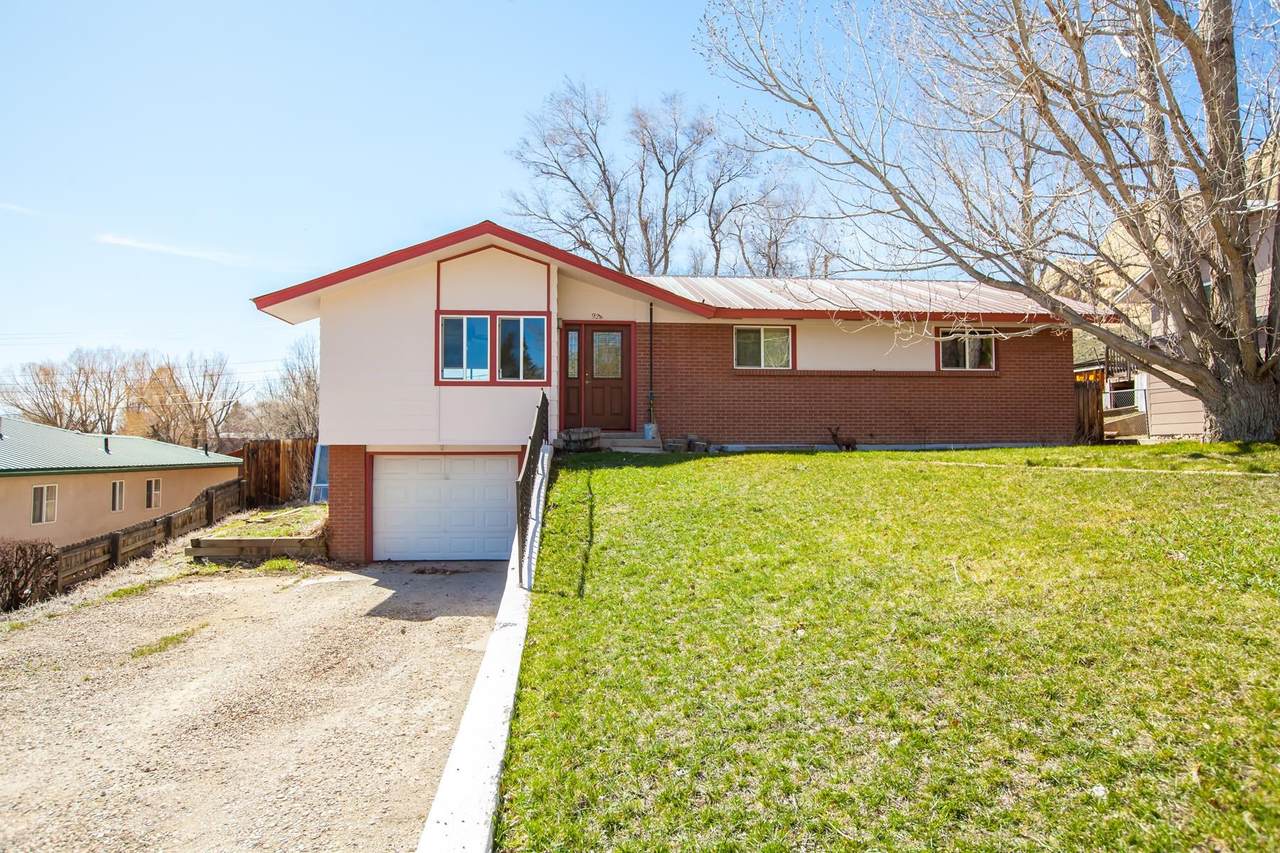 924 Pershing Street - Photo 1