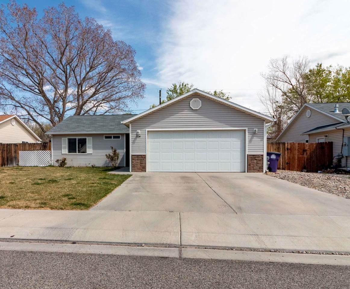 524 Autumn Breeze Drive - Photo 1