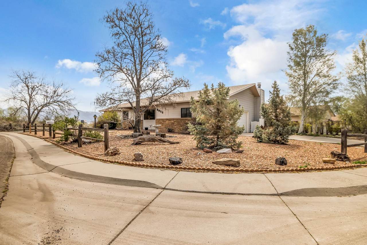 3055 E 1/4 Road - Photo 1
