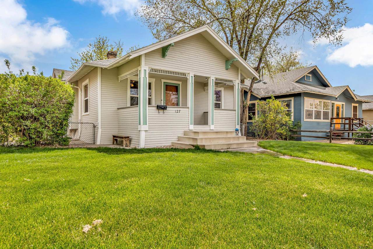127 Gunnison Avenue - Photo 1