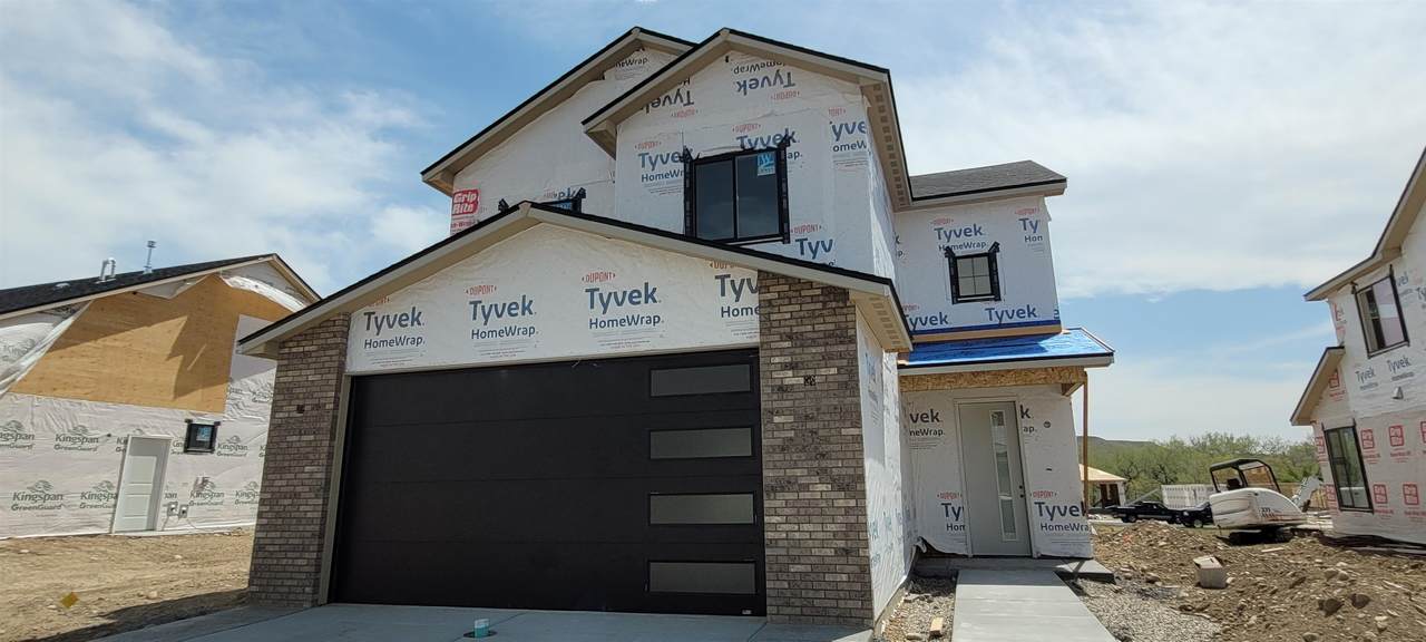 735 Summerset Street - Photo 1