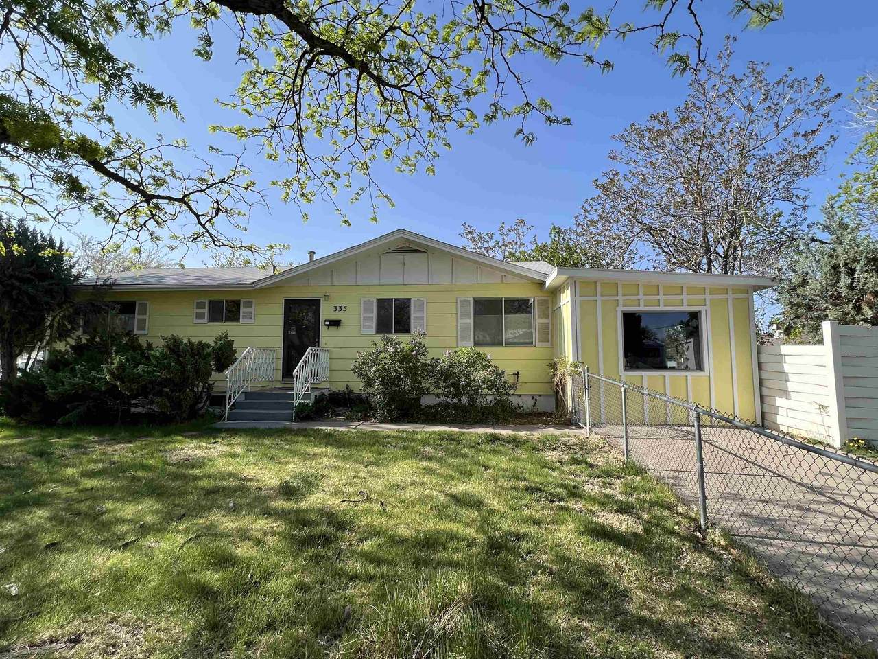 335 Kennedy Avenue - Photo 1