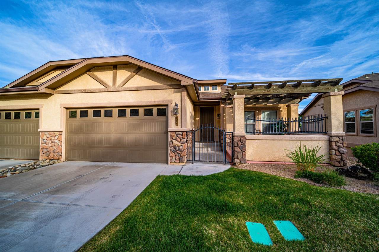 352 Cliff View Drive - Photo 1