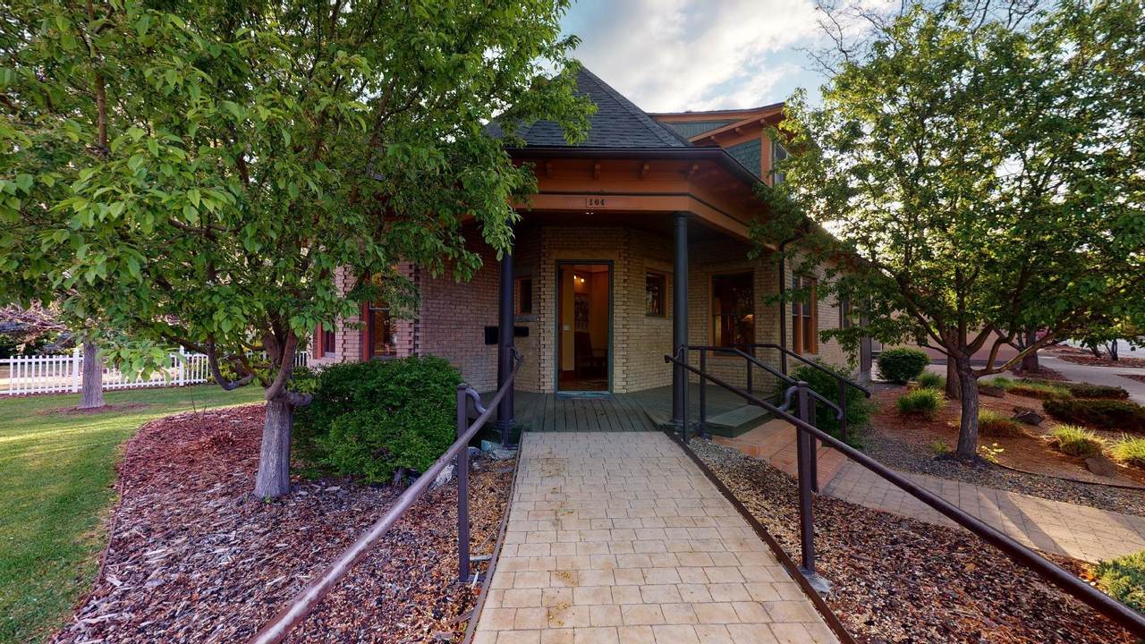 164 Meeker Street - Photo 1