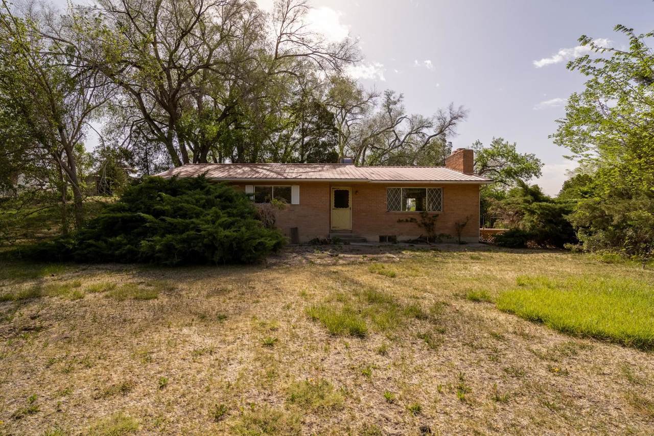 604 Meander Drive - Photo 1