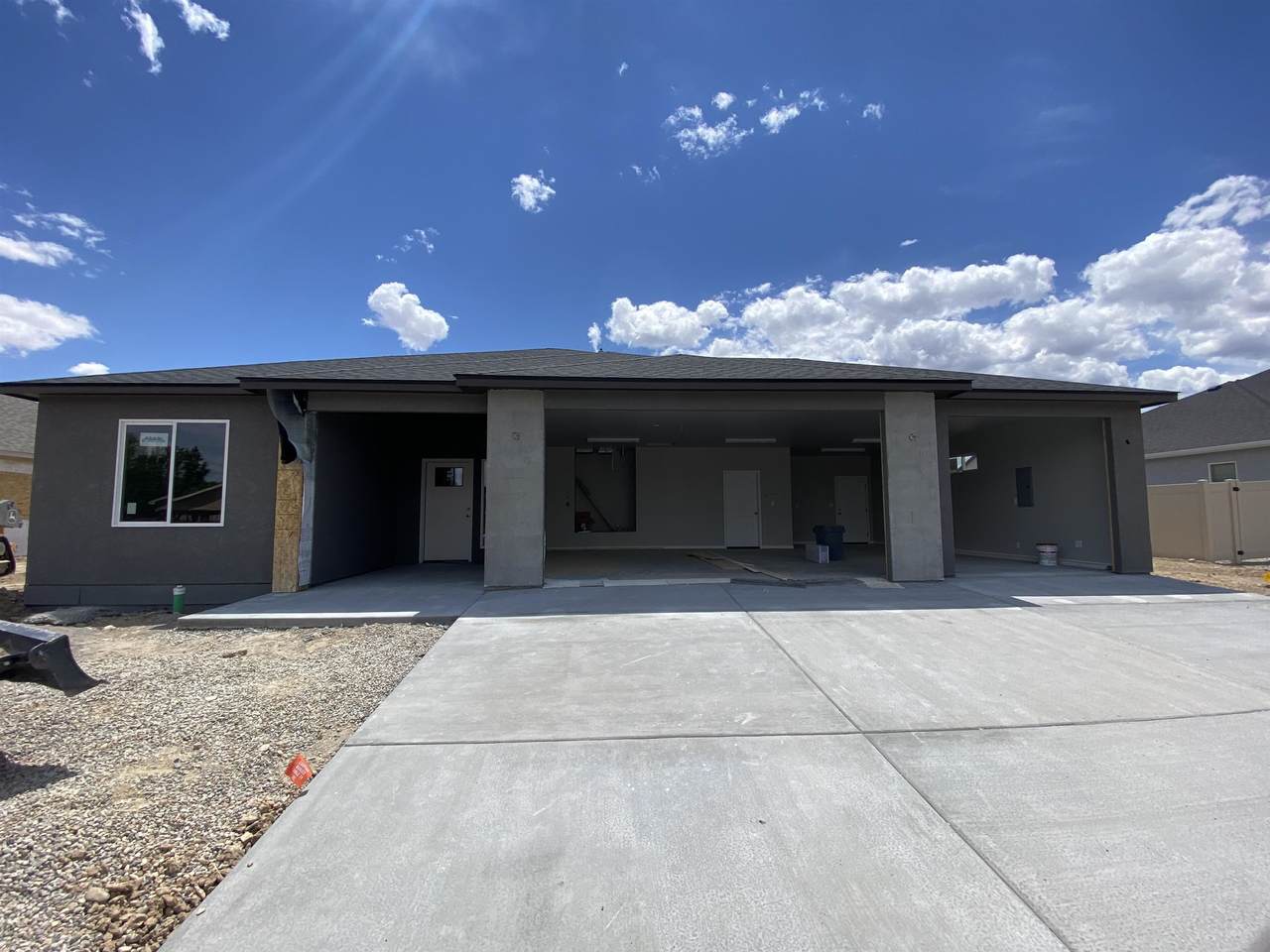 2949 Ronda Lee Road - Photo 1