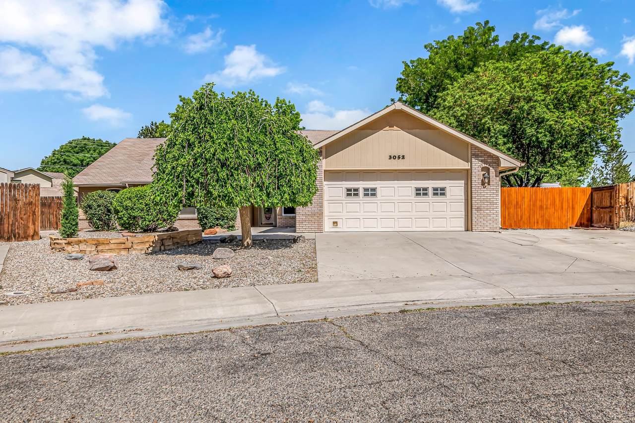 3052 Avalon Court - Photo 1