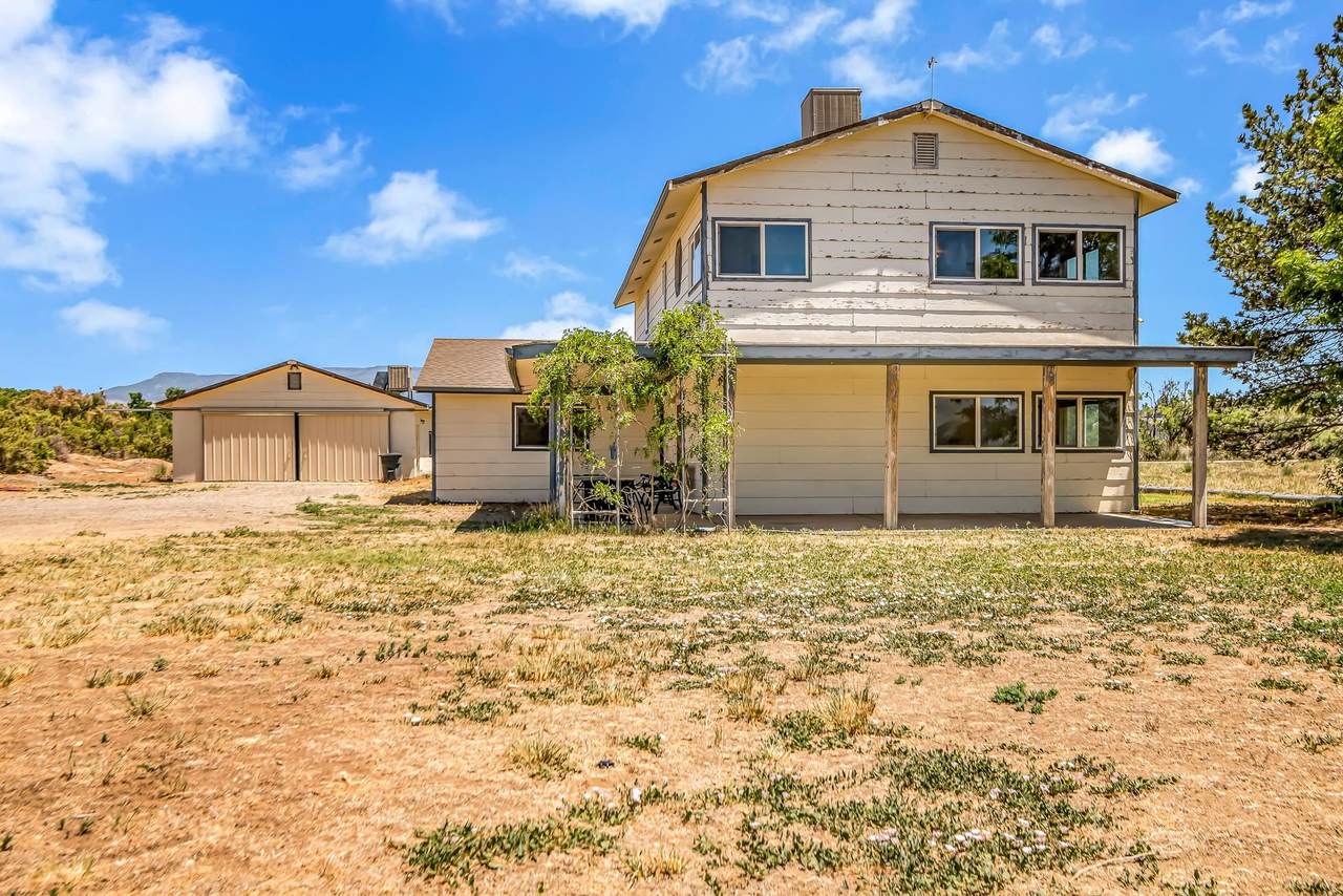 242 31 Road - Photo 1