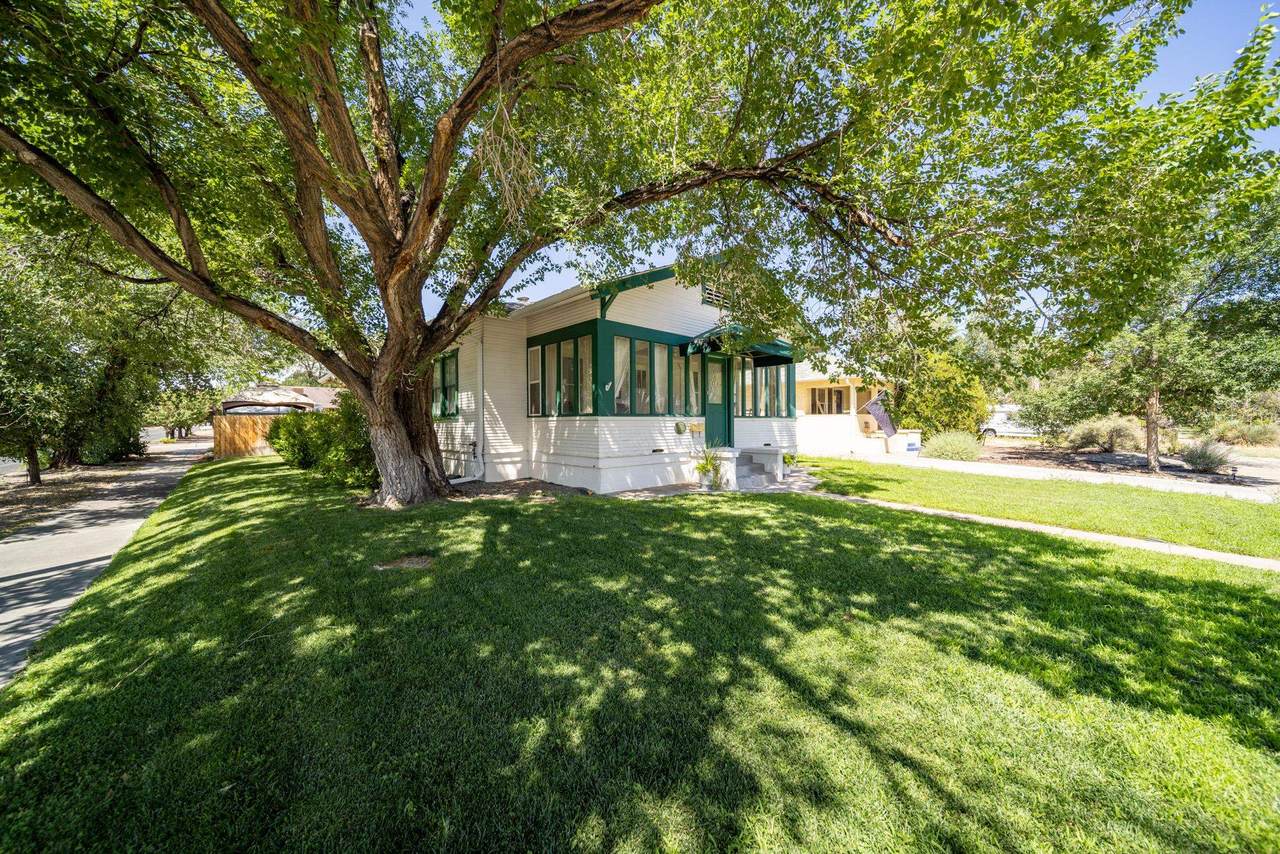 1202 Grand Avenue - Photo 1