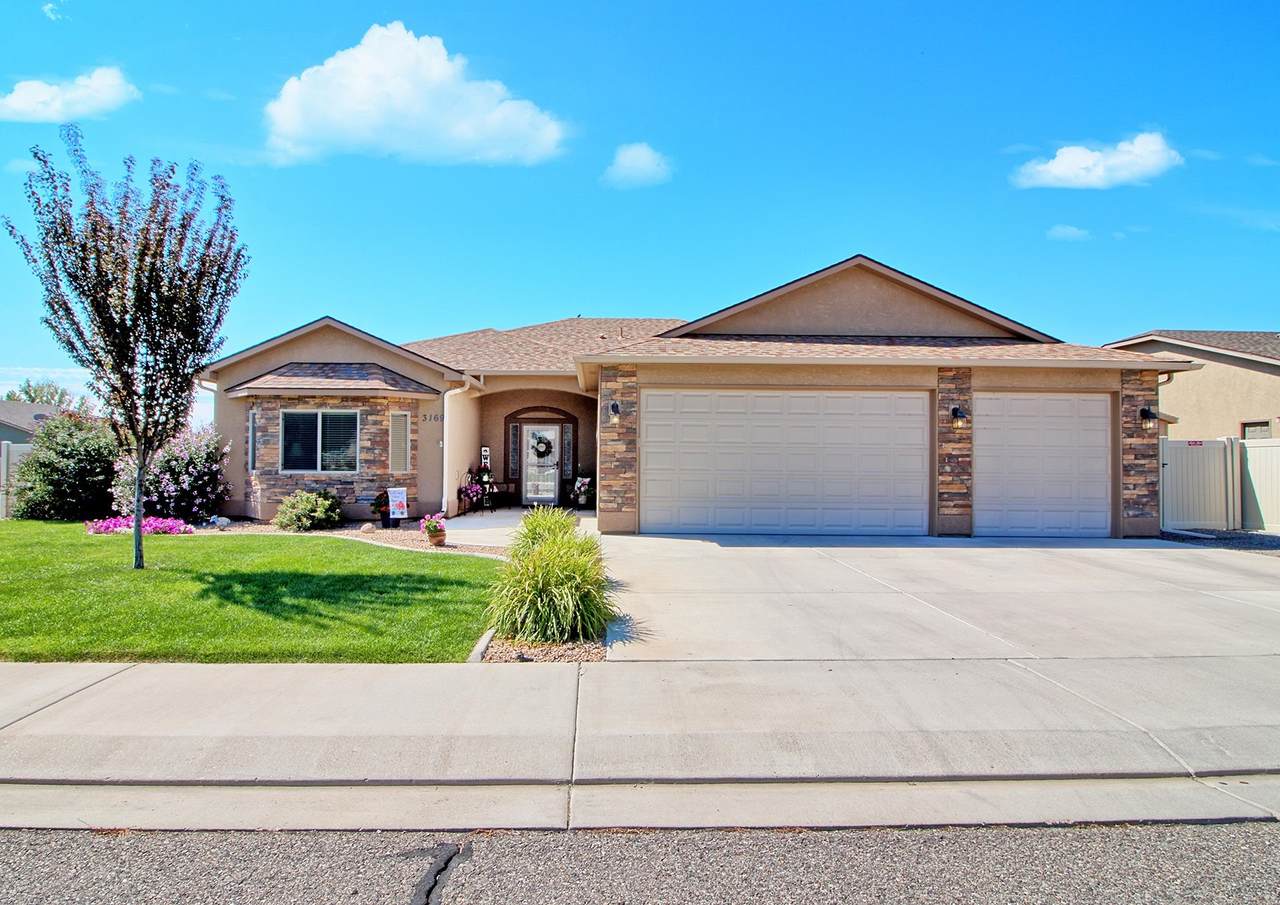 3169 Arrowhead Drive - Photo 1