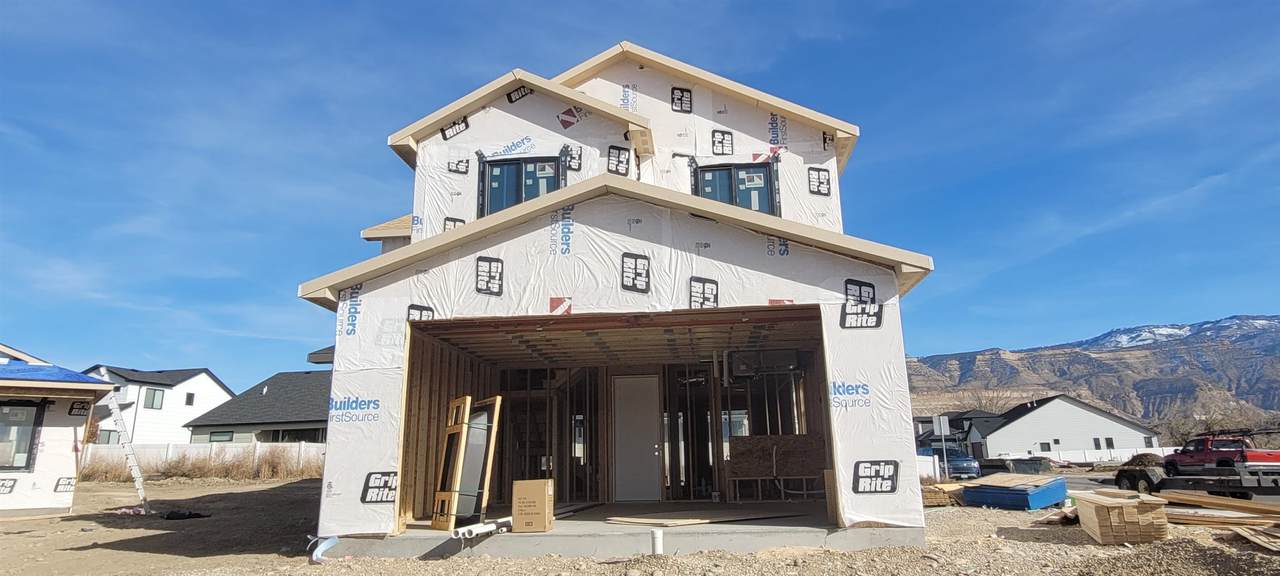 808 Gold Dust Lane - Photo 1