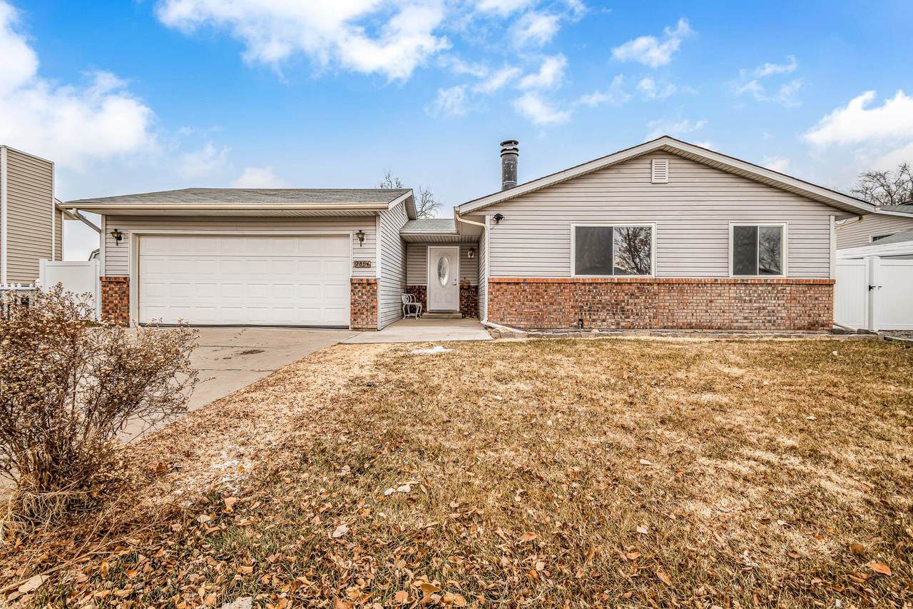 2884 Darla Drive - Photo 1